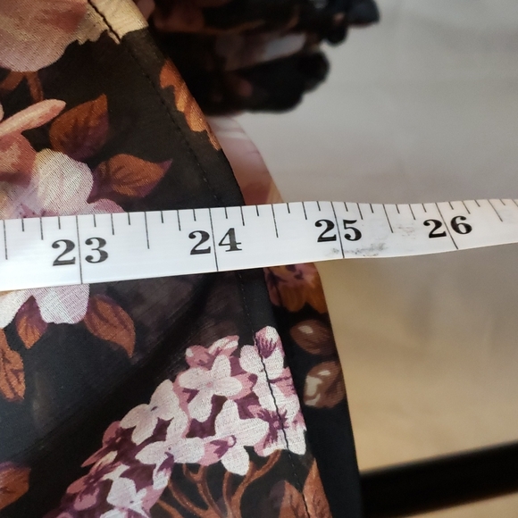 OPT aka ONE PRETTY TIME floral womens blouse size M - Picture 9 of 12